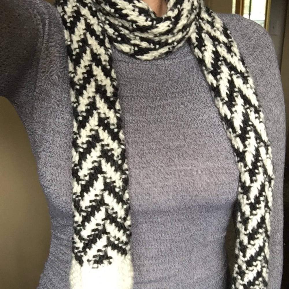 Ralph Lauren wool scarf houndstooth